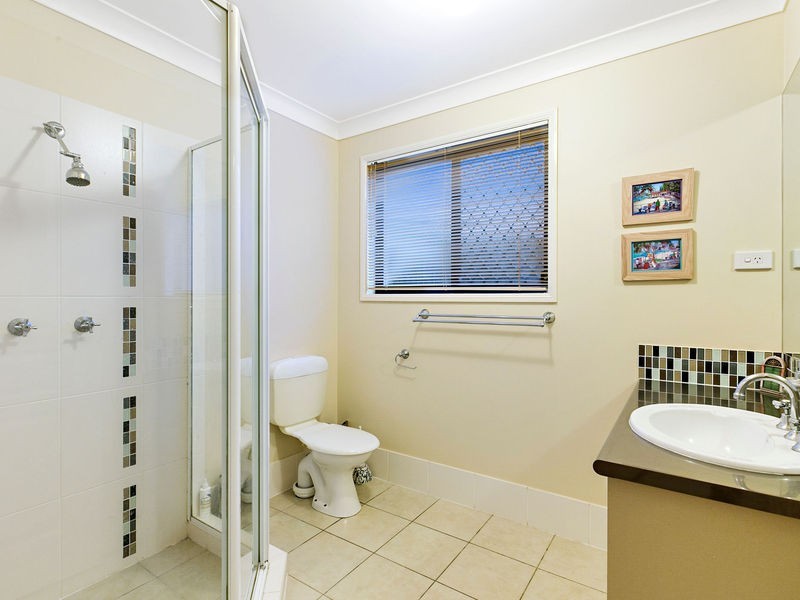 2 CARMAY CLOSE, Thornlands QLD 4164