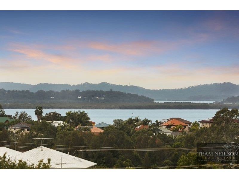 17 Hayman Street, Redland Bay QLD 4165