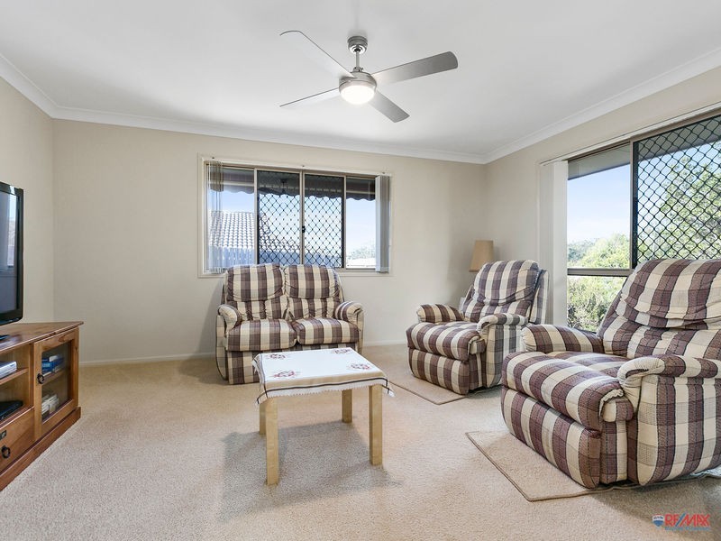 10 Scampi Place, Redland Bay QLD 4165