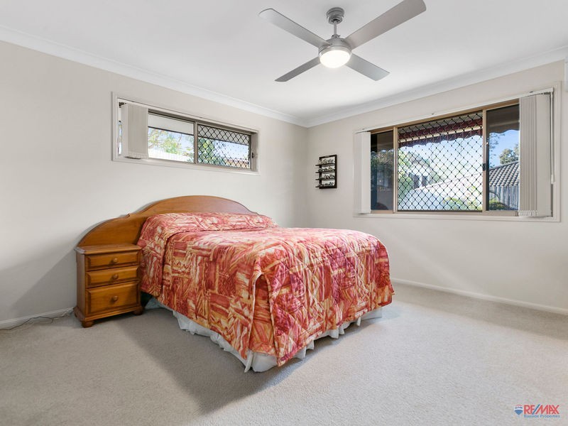 10 Scampi Place, Redland Bay QLD 4165