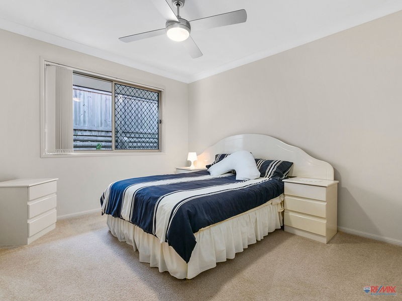 10 Scampi Place, Redland Bay QLD 4165