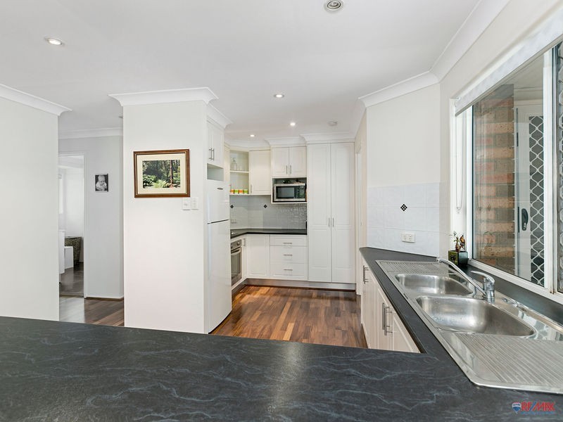 2 Leah Court, Wellington Point QLD 4160