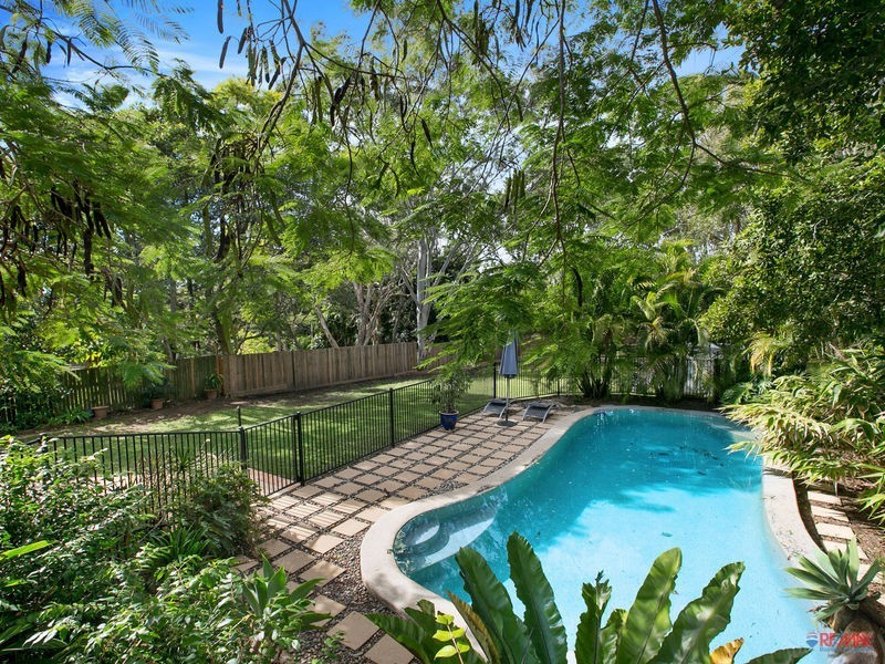 45 Barron Road, Birkdale QLD 4159