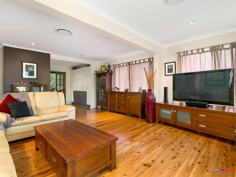 45 Barron Road, Birkdale QLD 4159