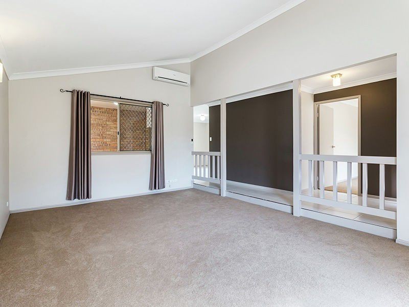 27 Queenscourt Road, Alexandra Hills QLD 4161