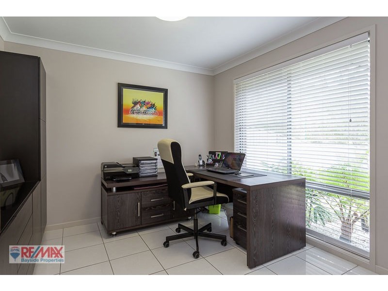 4 Park Edge Place, Redland Bay QLD 4165