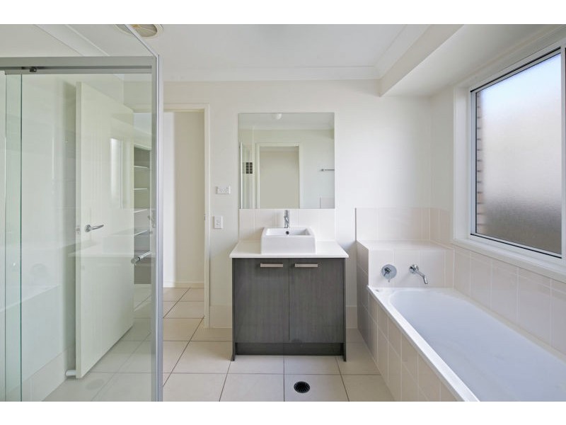 10 Harpullia Close, Victoria Point QLD 4165