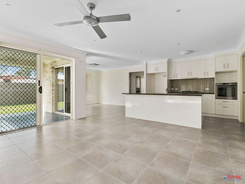 7 Madelin Court, Thorneside QLD 4158