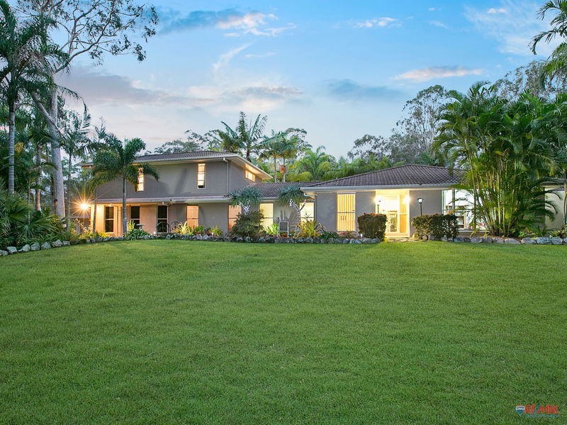 16 Tipuana Drive, Capalaba QLD 4157