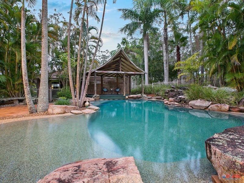 16 Tipuana Drive, Capalaba QLD 4157