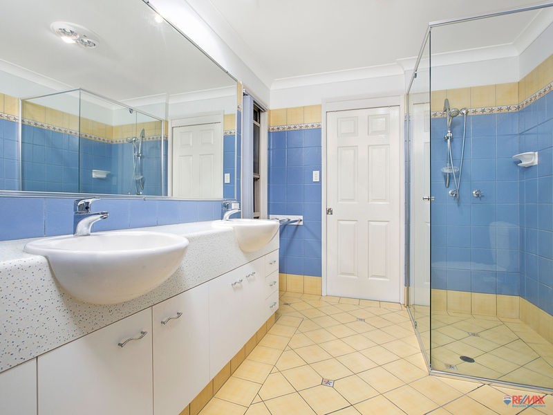 16 Tipuana Drive, Capalaba QLD 4157