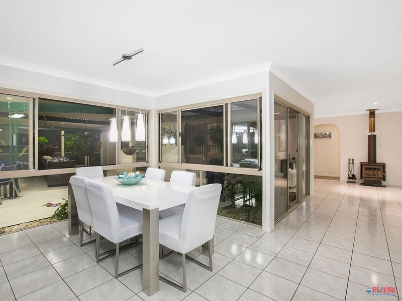 16 Tipuana Drive, Capalaba QLD 4157