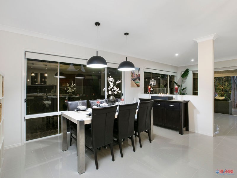 32 Pentecost Place, Redland Bay QLD 4165