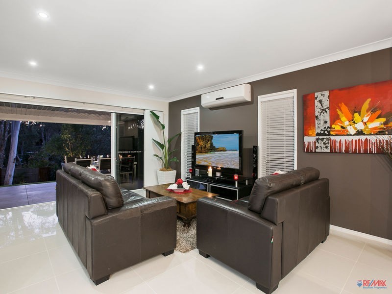 32 Pentecost Place, Redland Bay QLD 4165