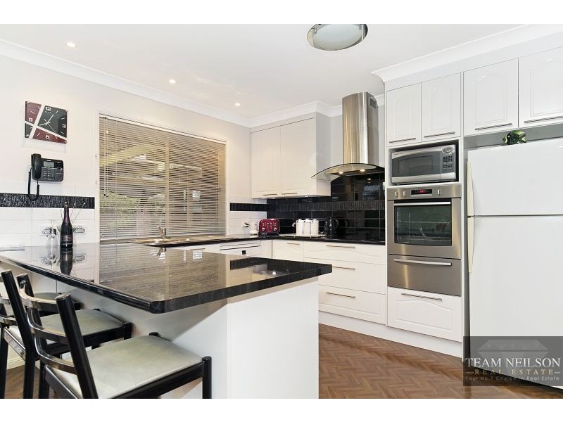 2 PARKLANDS COURT, Victoria Point QLD 4165