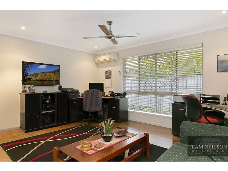 2 PARKLANDS COURT, Victoria Point QLD 4165