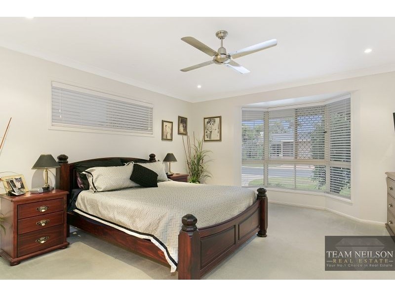 2 PARKLANDS COURT, Victoria Point QLD 4165
