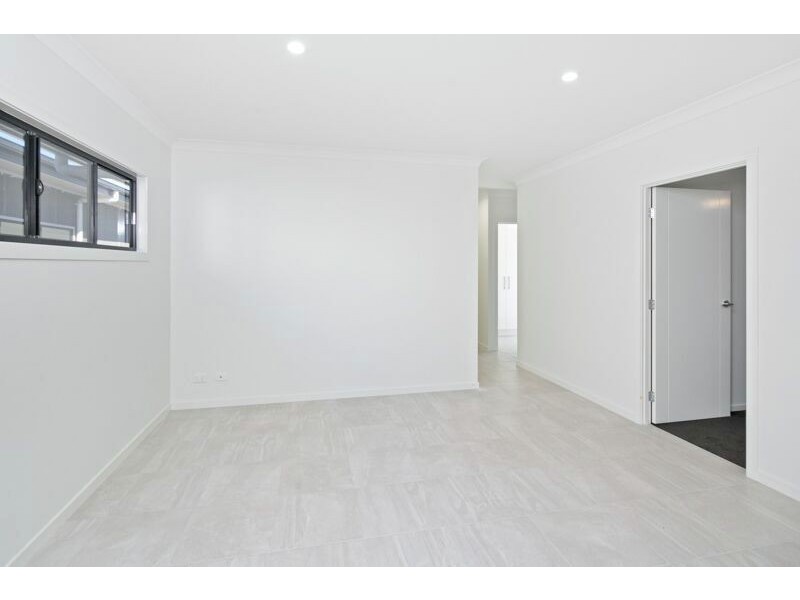 35 Daveson Road, Capalaba QLD 4157