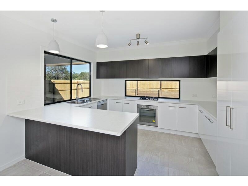 35 Daveson Road, Capalaba QLD 4157