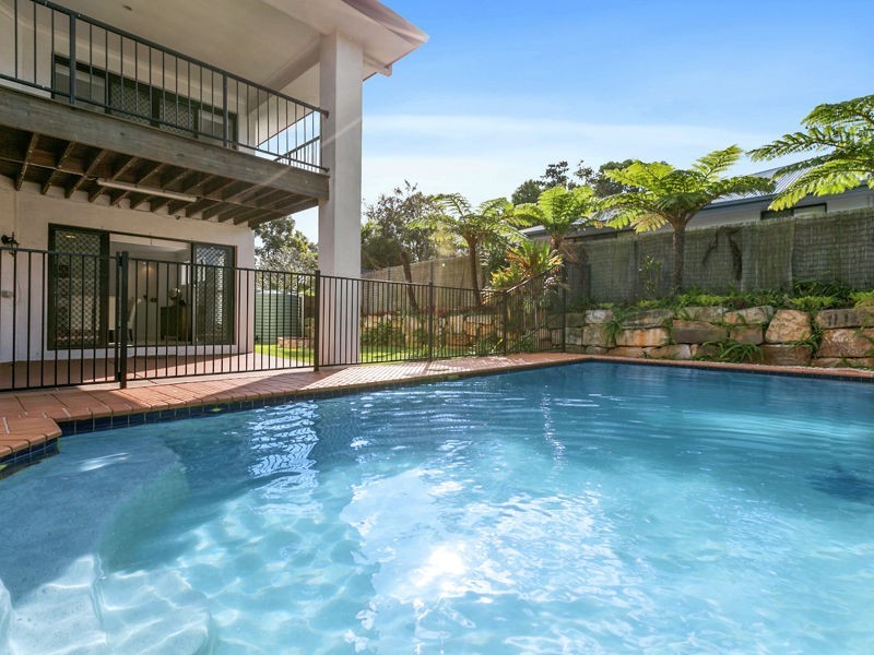 2 Breezeway Cl, Wellington Point QLD 4160