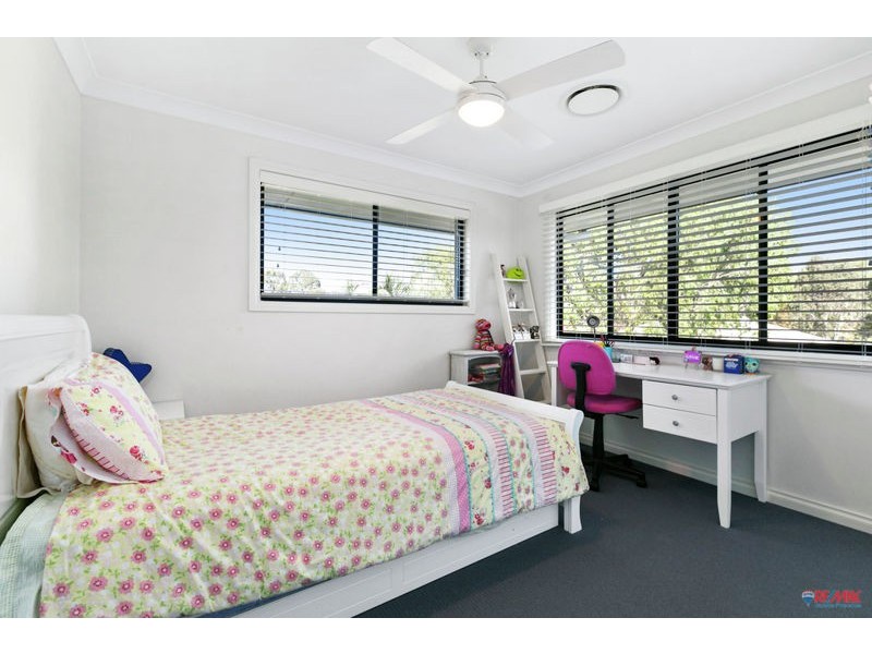 2 Breezeway Cl, Wellington Point QLD 4160