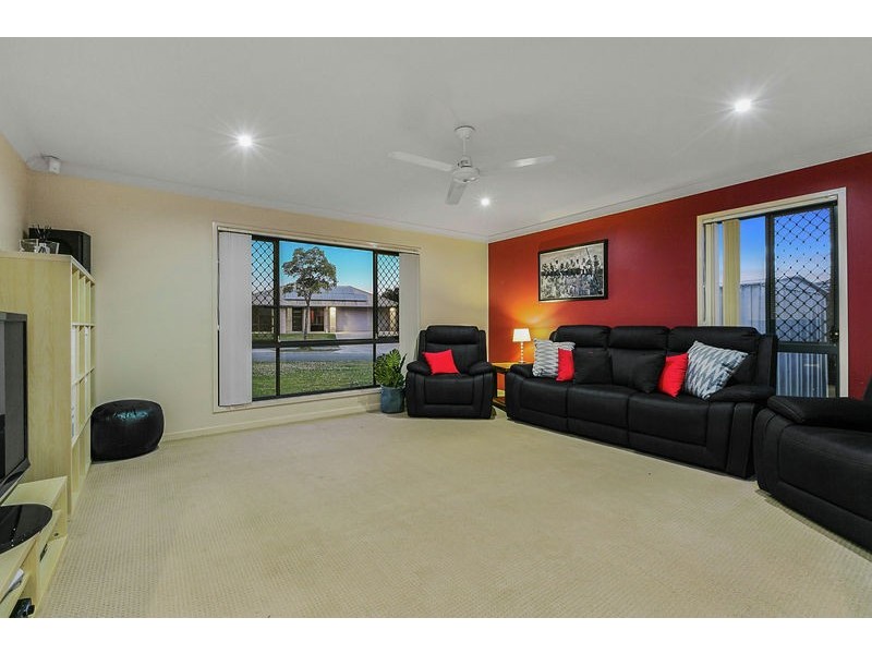 25 Creekwood Street, Victoria Point QLD 4165