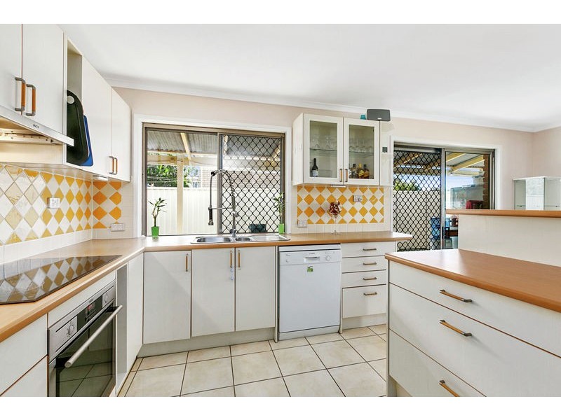 108 Bailey Road, Birkdale QLD 4159