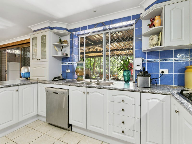 32-36 EMU STREET, Sheldon QLD 4157