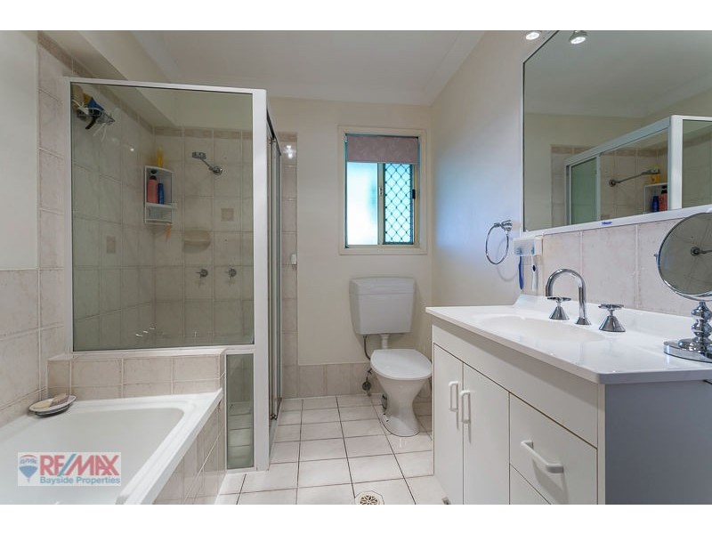 3 Butterfield Close, Victoria Point QLD 4165