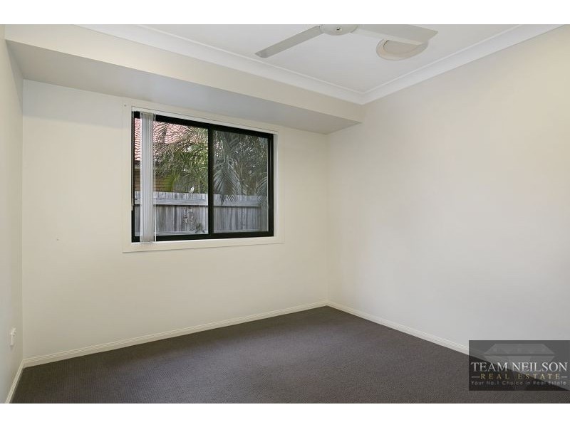 68 Ebony Crescent, Redland Bay QLD 4165