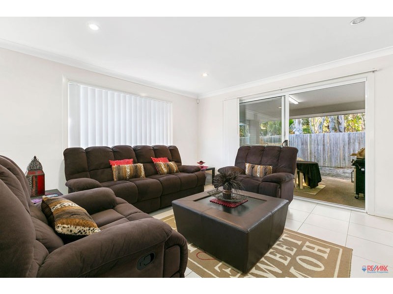 30 Riley Peter Place, Cleveland QLD 4163