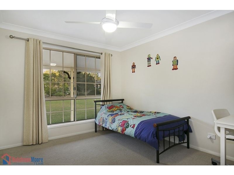 19 Tipuana Drive, Capalaba QLD 4157