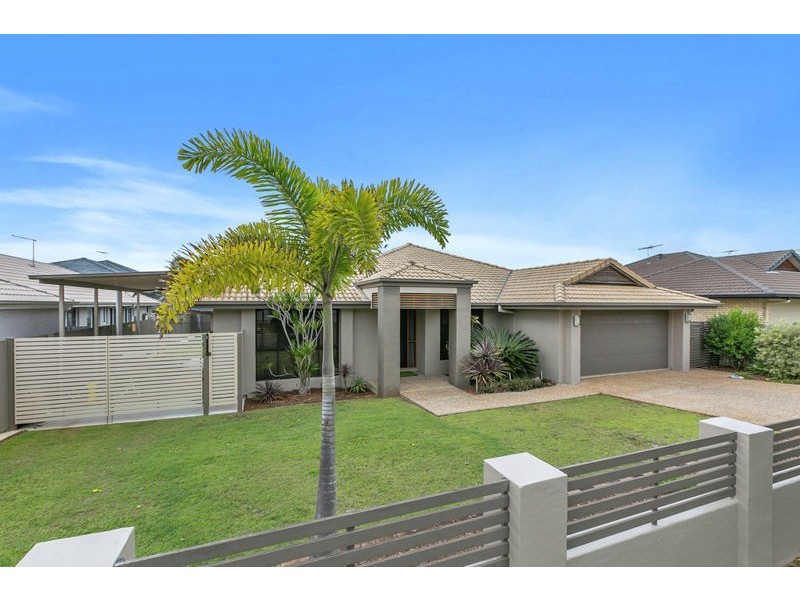 4 Hayman Street, Redland Bay QLD 4165