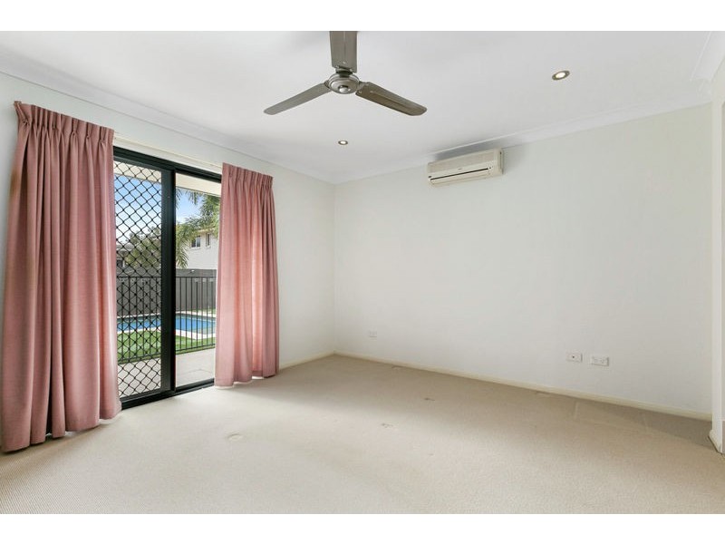 4 Hayman Street, Redland Bay QLD 4165