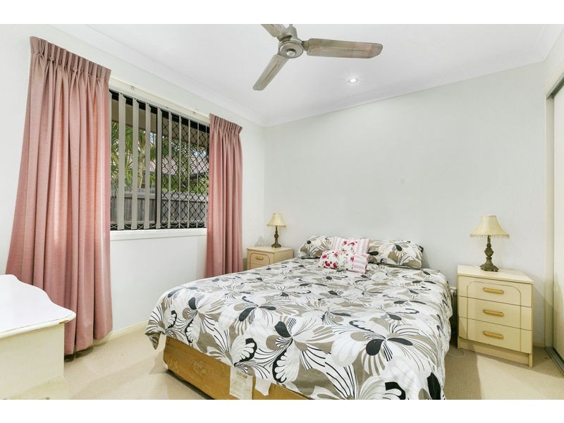 4 Hayman Street, Redland Bay QLD 4165