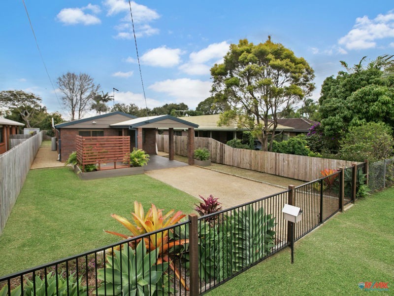 207 Dart Street, Redland Bay QLD 4165