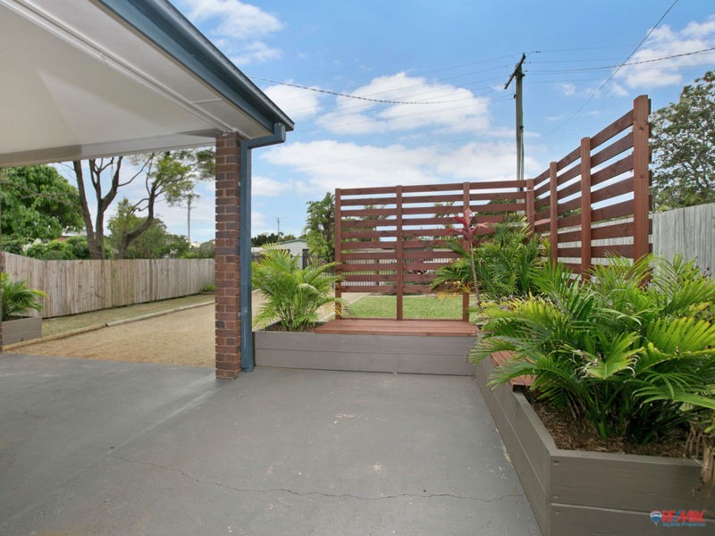 207 Dart Street, Redland Bay QLD 4165