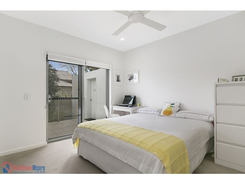 2/29 Shore Street East, Cleveland QLD 4163