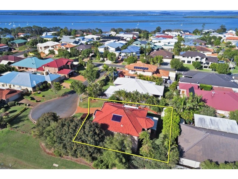 1 Panorama Court, Redland Bay QLD 4165