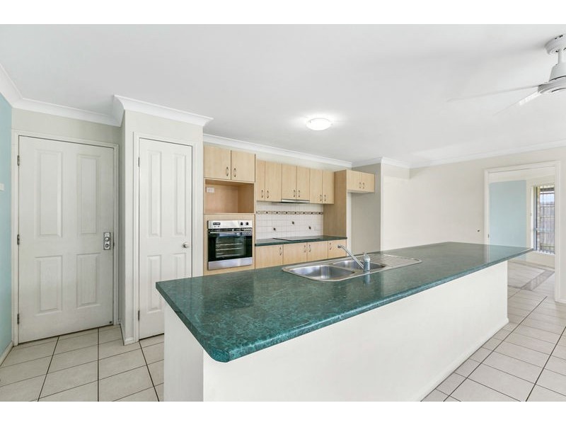 14 Ridgevale Street, Victoria Point QLD 4165