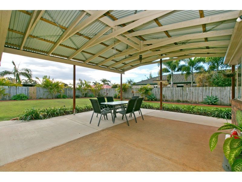 56 School Road, Victoria Point QLD 4165