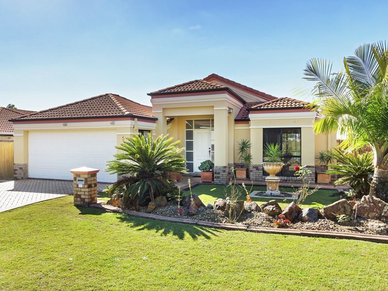 5 Ensign St, Carindale QLD 4152