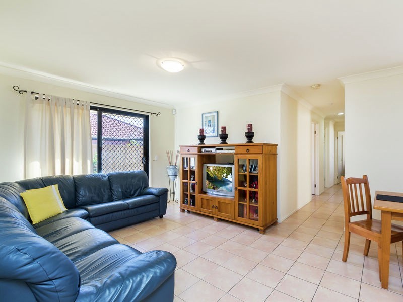 5 Ensign St, Carindale QLD 4152