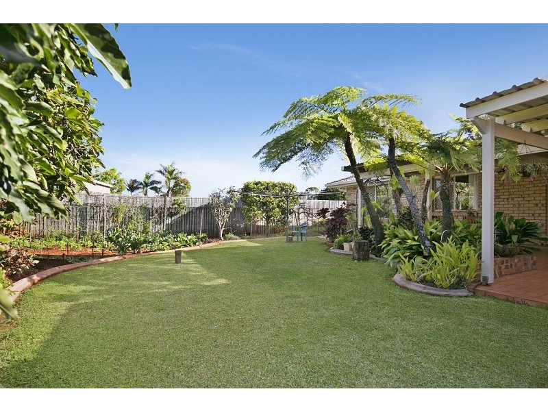 5 Warnick Court, Victoria Point QLD 4165