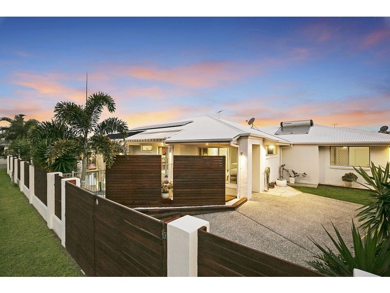 49 Ribonwood Street, Thornlands QLD 4164