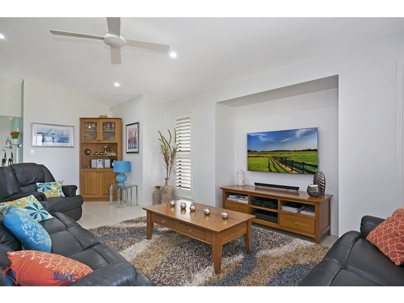 227 Main Road, Wellington Point QLD 4160