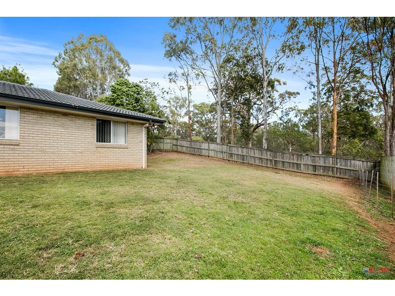 14 Trent Circuit, Alexandra Hills QLD 4161