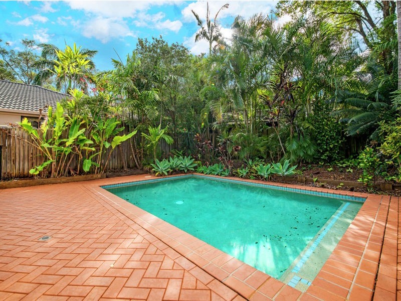 9 Bertson Crescent, Wellington Point QLD 4160