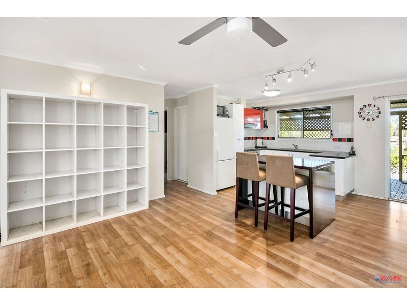 17 Cornwall Cr, Alexandra Hills QLD 4161