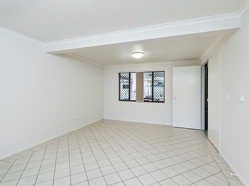 17 Windsor St, Alexandra Hills QLD 4161